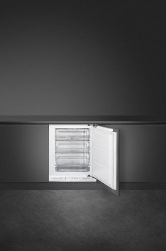 Холодильники Smeg U8F082DE